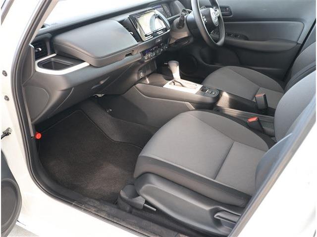 ホンダ フィット １．５ ベーシック ４ＷＤ R7年 () 99