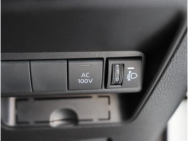 トヨタ アクア １．５ Ｘ R6年 () 99
