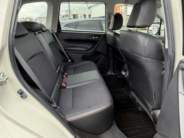 スバル フォレスター ２．０ エックスブレイク ４ＷＤ H28年 () 99