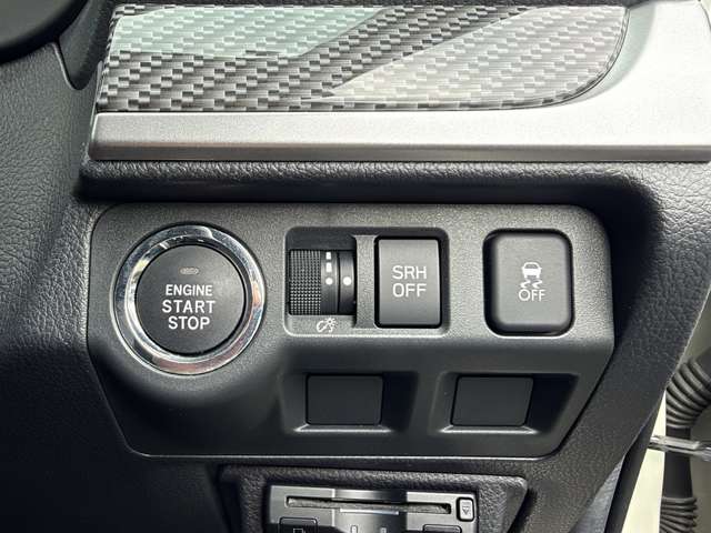 スバル フォレスター ２．０ エックスブレイク ４ＷＤ H28年 () 99