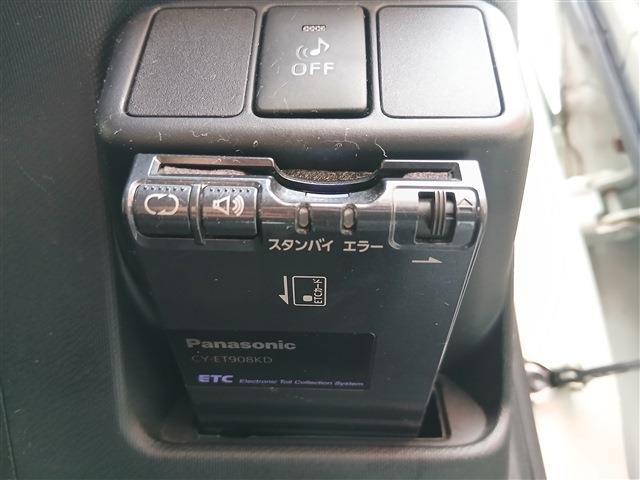 トヨタ アクア １．５ Ｇ H26年 (東海) 99