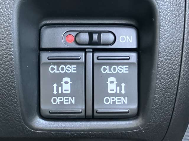 ホンダ Ｎ　ＢＯＸ ６６０ カスタムＧ ターボ Ｌパッケージ H27年 (関東) 99