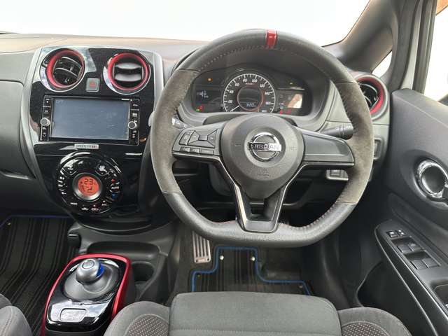 日産 ノート １．２ Ｅ－ＰＯＷＥＲ ＮＩＳＭＯ H30年 (関東) 99