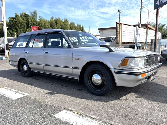 トヨタ クラウンワゴン ２．０ スーパーデラックス H1年 (関東) 99