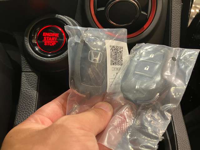 ホンダ Ｎ−ＯＮＥ ６６０ ＲＳ R8年 (関東) 99