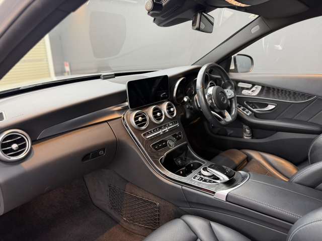 メルセデスベンツ Ｃクラスワゴン Ｃ２２０Ｄ アバンギャルド ＡＭＧライン ディーゼルターボ H30年 (関東) 99