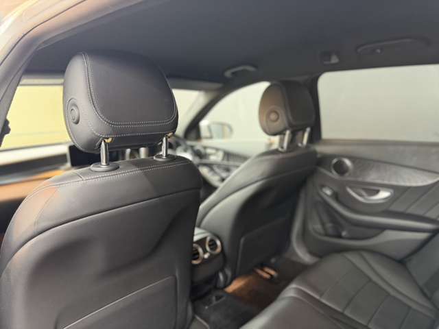 メルセデスベンツ Ｃクラスワゴン Ｃ２２０Ｄ アバンギャルド ＡＭＧライン ディーゼルターボ H30年 (関東) 99
