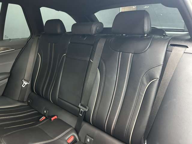 ＢＭＷ ５シリーズ ５２３Ｉ Ｍスポーツ R1年 (関東) 99
