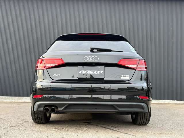 アウディ Ａ３　スポーツバック １．４　ＴＦＳＩ H29年 (関東) 99