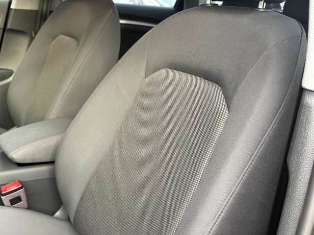 アウディ Ａ３　スポーツバック １．４　ＴＦＳＩ H29年 (関東) 99