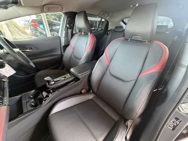 トヨタ プリウス ２．０ Ｚ R7年 (九州・沖縄) 99