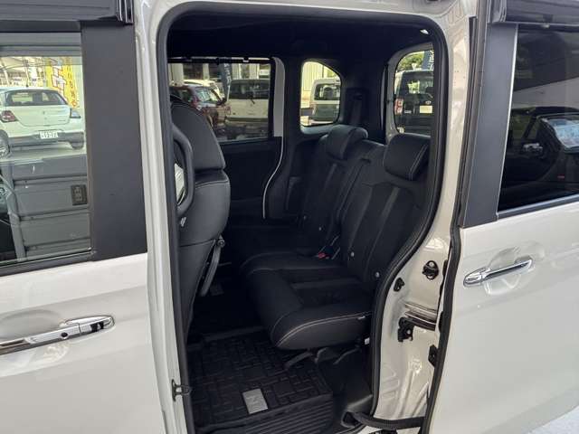 ホンダ Ｎ　ＢＯＸ カスタム ６６０ Ｌ ターボ R4年 (九州・沖縄) 99