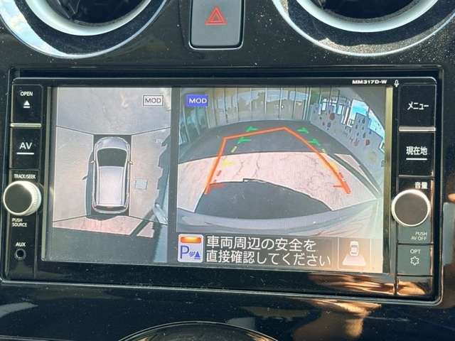 日産 ノート １．２ Ｘ H29年 (九州・沖縄) 99