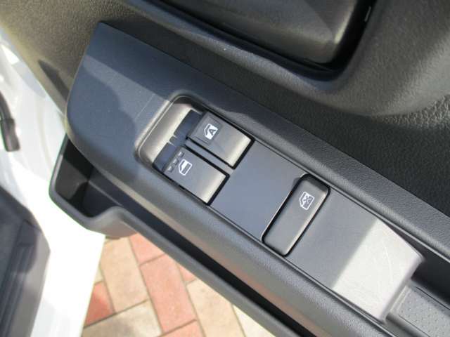 ダイハツ ハイゼットカーゴ ６６０ デラックス ４ＷＤ R8年 (甲信越・北陸) 99