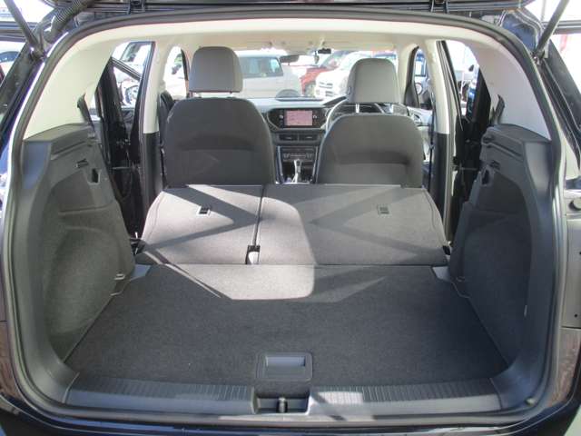 フォルクスワーゲン Ｔ－ＣＲＯＳＳ ＴＳＩ スタイル R3年 (甲信越・北陸) 99