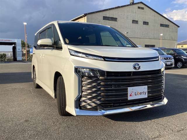 トヨタ ヴォクシー ２．０ Ｓ－Ｚ R6年 (近畿) 99