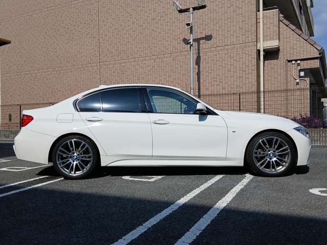 ＢＭＷ ３シリーズ ３２０ｉ　Ｍスポーツ H29年 (近畿) 99