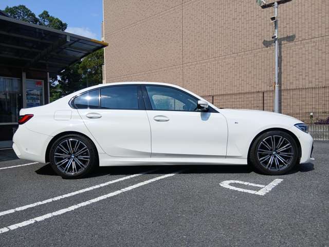 ＢＭＷ ３シリーズ ３２０ｉ　Ｍスポーツ R1年 (近畿) 99