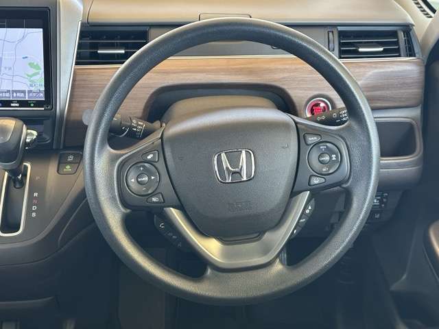 ホンダ フリード＋ １．５ Ｇ R7年 () 99
