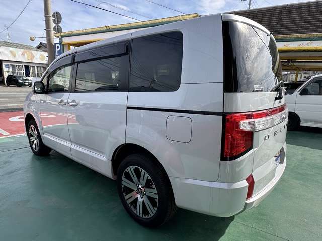 三菱 デリカ　Ｄ：５ ２．２ Ｐ ディーゼルターボ ４ＷＤ R7年 () 99
