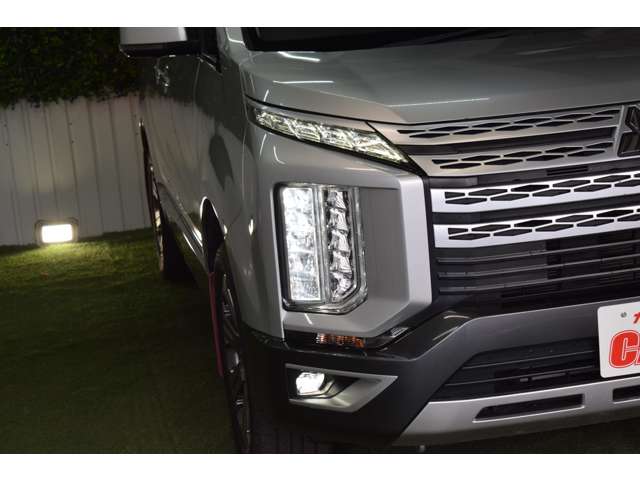 三菱 デリカ　Ｄ：５ ２．２ Ｇ パワーパッケージ ディーゼルターボ ４ＷＤ R1年 () 99