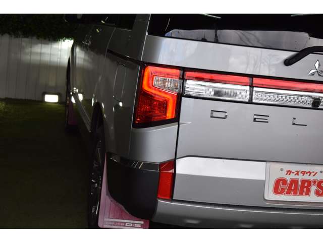三菱 デリカ　Ｄ：５ ２．２ Ｇ パワーパッケージ ディーゼルターボ ４ＷＤ R1年 () 99