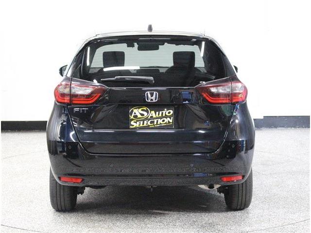 ホンダ フィット １．３ ベーシック ４ＷＤ R3年 (北海道) 99