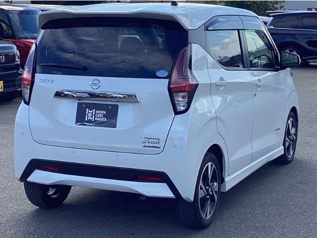 日産 デイズ ６６０ ハイウェイスターＧターボ R1年 (九州・沖縄) 99