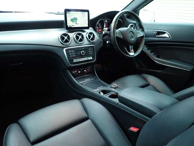 メルセデスベンツ ＧＬＡクラス ＧＬＡ１８０ H29年 (九州・沖縄) 99