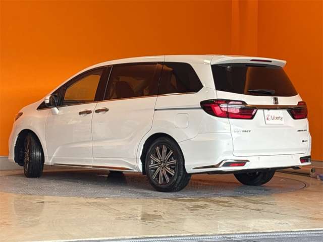 ホンダ オデッセイ ２．０ Ｅ：ＨＥＶ アブソルート R8年 (近畿) 99