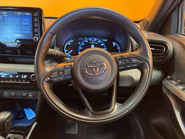 トヨタ ヤリスクロス １．５ ハイブリッド Ｚ アドベンチャー R5年 (近畿) 99