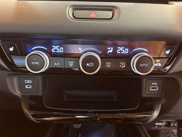 ホンダ ヴェゼル １．５ Ｅ：ＨＥＶ Ｚ R8年 (近畿) 99