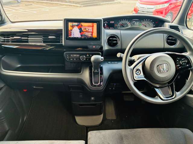 ホンダ Ｎ　ＢＯＸ カスタム ６６０ Ｌ R3年 (関東) 99