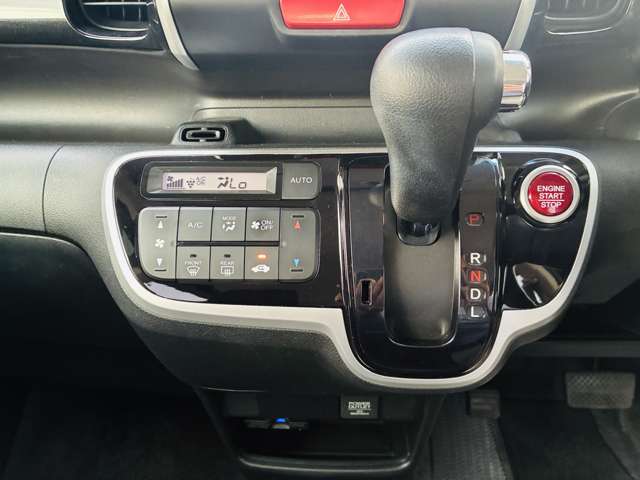 ホンダ Ｎ　ＢＯＸ ６６０ カスタムＧ Ｌパッケージ H28年 (関東) 99