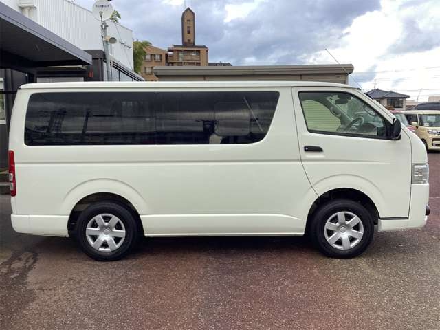 トヨタ ハイエースバン ２．８ ＤＸ ロング ディーゼルターボ ４ＷＤ R2年 (甲信越・北陸) 99