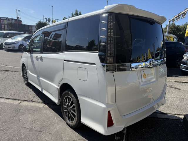 トヨタ ヴォクシー ２．０ ＺＳ 煌ＩＩ ４ＷＤ H28年 (甲信越・北陸) 99