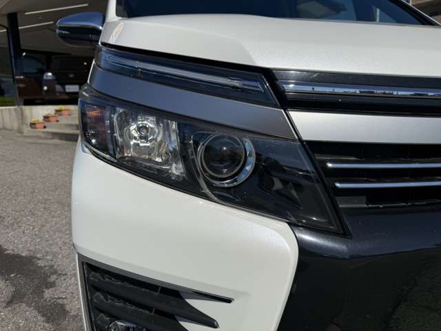 トヨタ ヴォクシー ２．０ ＺＳ 煌ＩＩ ４ＷＤ H28年 (甲信越・北陸) 99