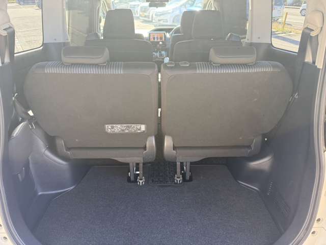 トヨタ ヴォクシー ２．０ ＺＳ 煌ＩＩ ４ＷＤ H28年 (甲信越・北陸) 99