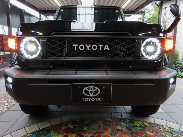 トヨタ ランドクルーザー７０ ２．８ ＡＸ ディーゼルターボ ４ＷＤ R7年 () 99