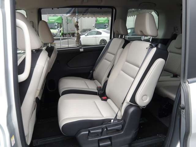 日産 セレナ １．２ Ｅ－ＰＯＷＥＲ ハイウェイスター Ｖ R3年 () 99