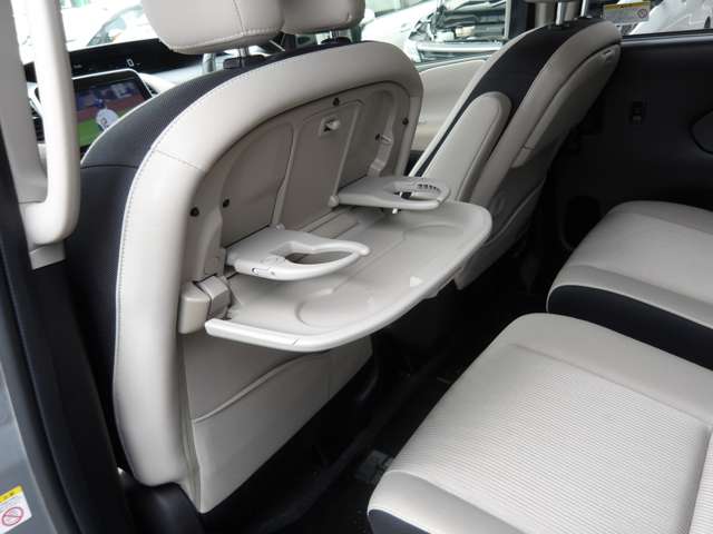 日産 セレナ １．２ Ｅ－ＰＯＷＥＲ ハイウェイスター Ｖ R3年 () 99