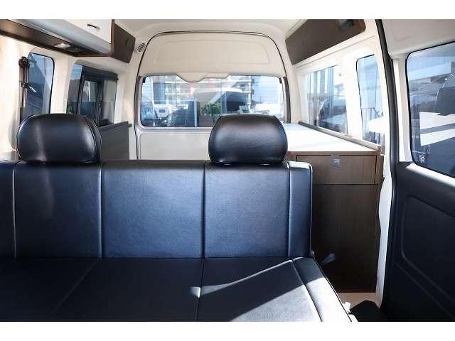 トヨタ ハイエースバン キャンピングカートイファクトリー製４ＷＤ R5年 (東北) 99