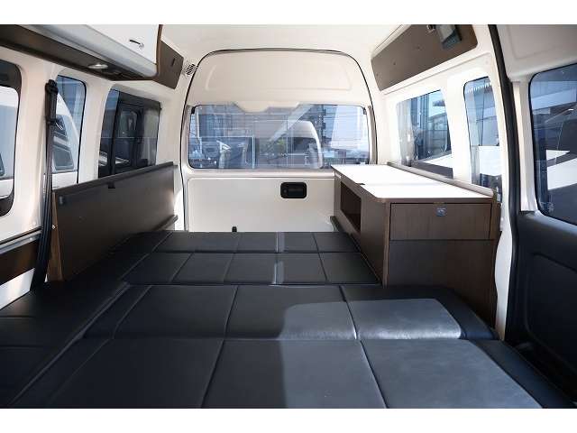 トヨタ ハイエースバン キャンピングカートイファクトリー製４ＷＤ R5年 (東北) 99