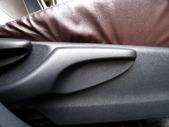 トヨタ アクア １．５ Ｓ H25年 (東北) 99