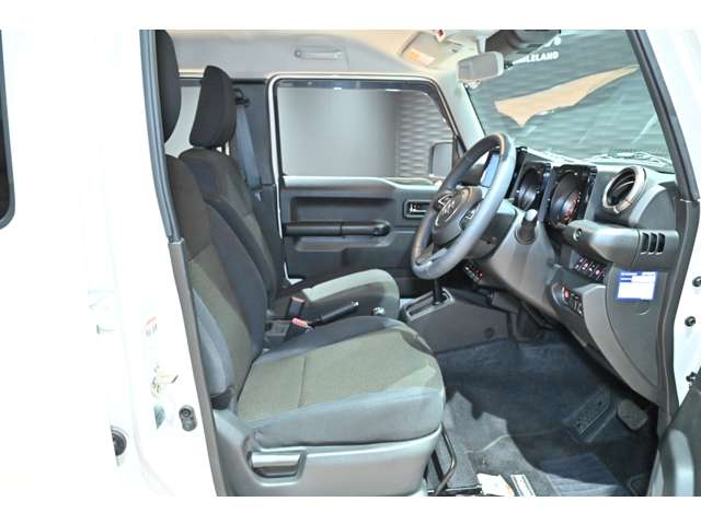 スズキ ジムニー　ノマド １．５ ＦＣ ４ＷＤ R7年 (関東) 99