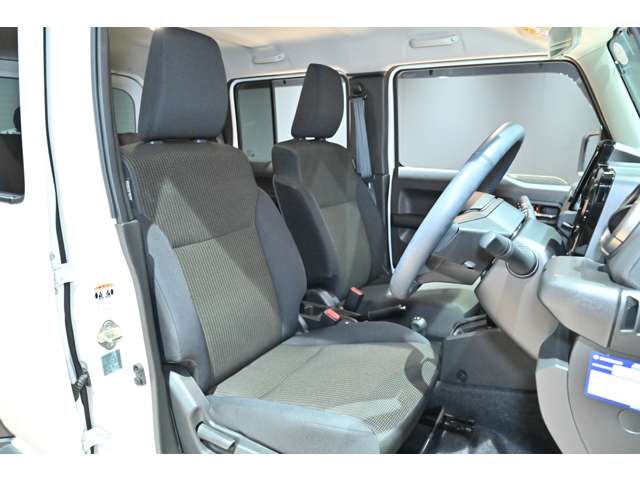 スズキ ジムニー　ノマド １．５ ＦＣ ４ＷＤ R7年 (関東) 99
