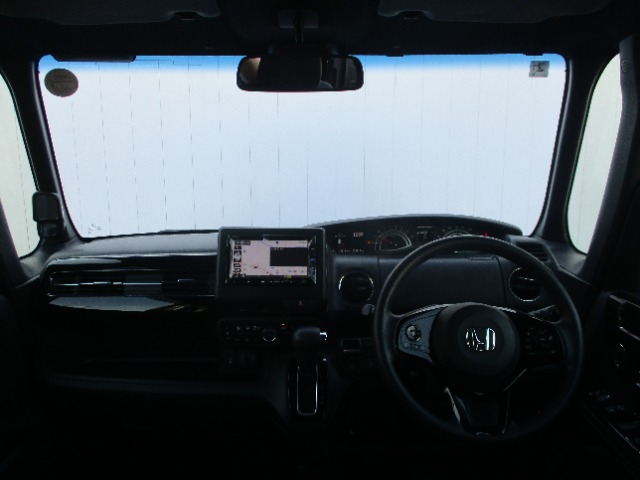 ホンダ Ｎ　ＢＯＸ カスタム ６６０ Ｌ R4年 (関東) 99