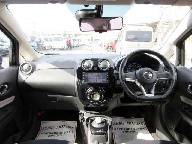 日産 ノート １．２ Ｅ－ＰＯＷＥＲ Ｘ H29年 (関東) 99