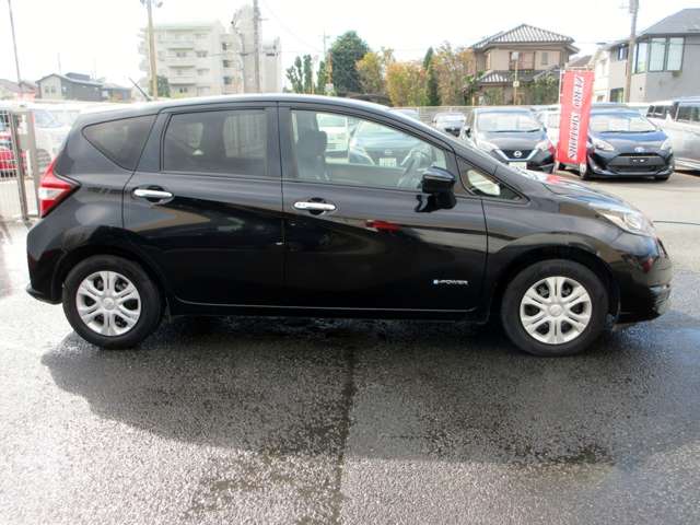 日産 ノート １．２ Ｅ－ＰＯＷＥＲ Ｘ H29年 (関東) 99