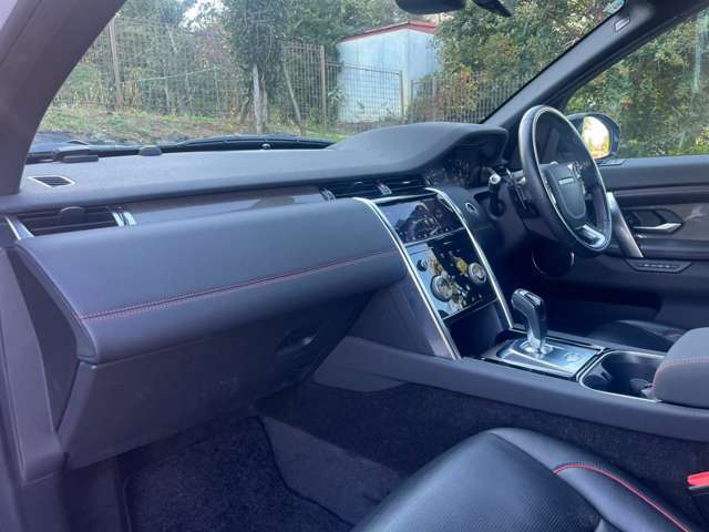 ランドローバー ディスカバリー　スポーツ Ｒダイナミック ＳＥ ２．０Ｌ Ｐ２５０ ５＋２シート ４ＷＤ R1年 () 99